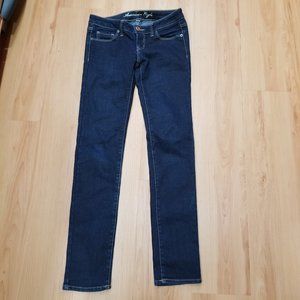 American Eagle Dark Wash Skinny Jeans 4 Regular Low rise